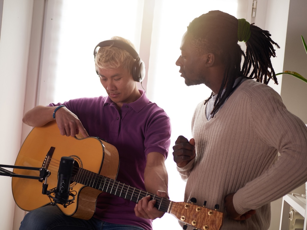 how heroin withdrawals impact the body and mind